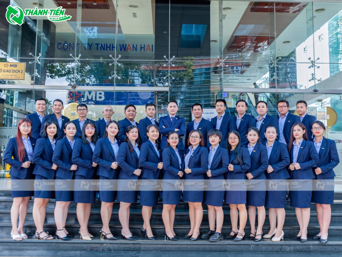 Đồng phục MB Bank được thiết kế tinh tế và chuyên nghiệp