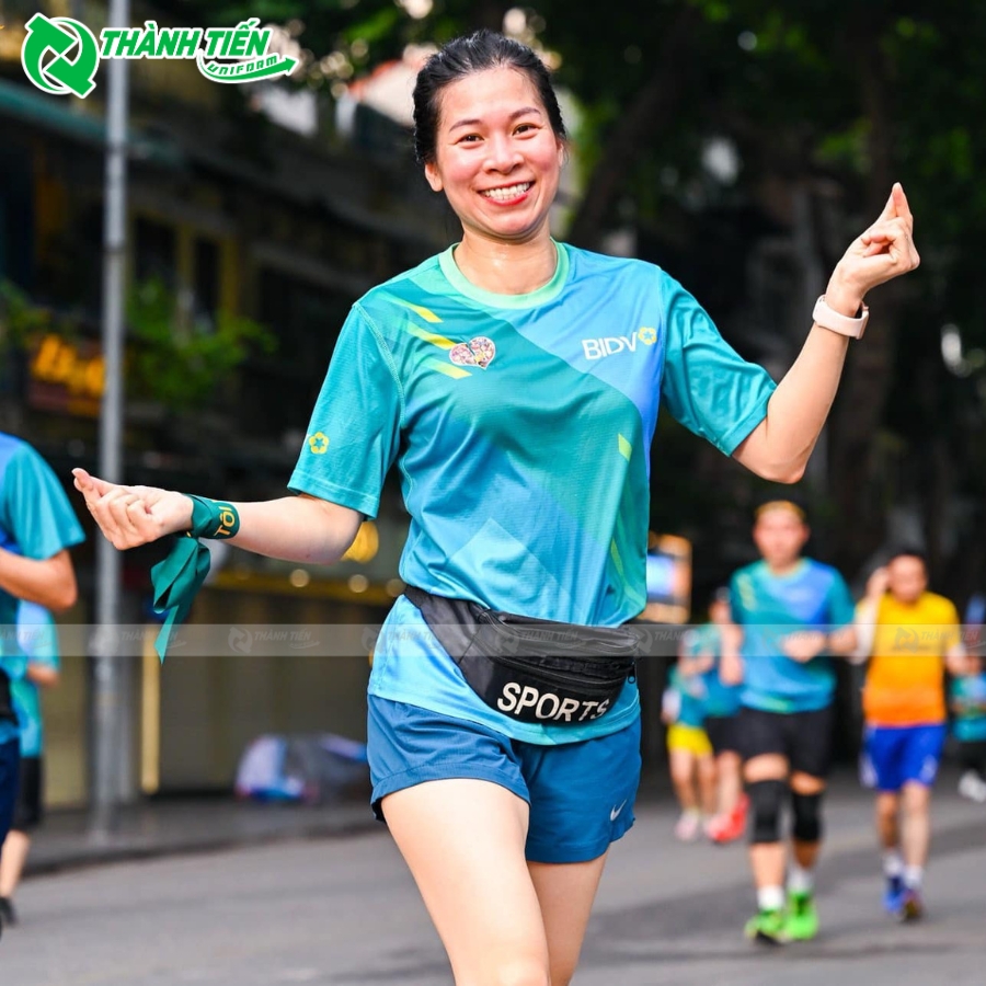 ao thun su kien giai chay xanh hang nam ngan hang bidv