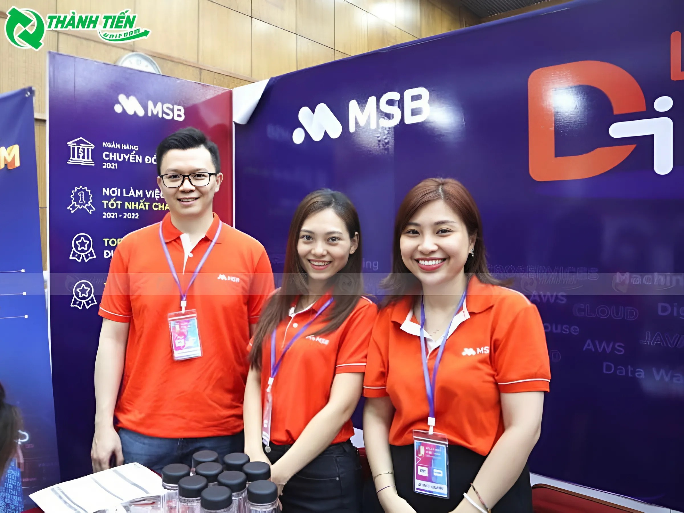 ao thun dong phuc ngan hang msb