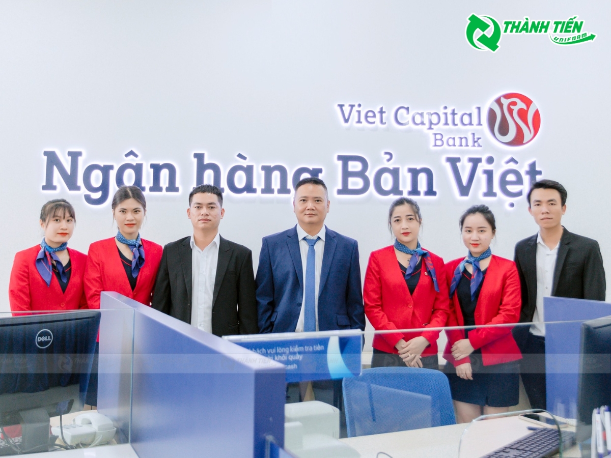 dong phuc ngan hang ban viet
