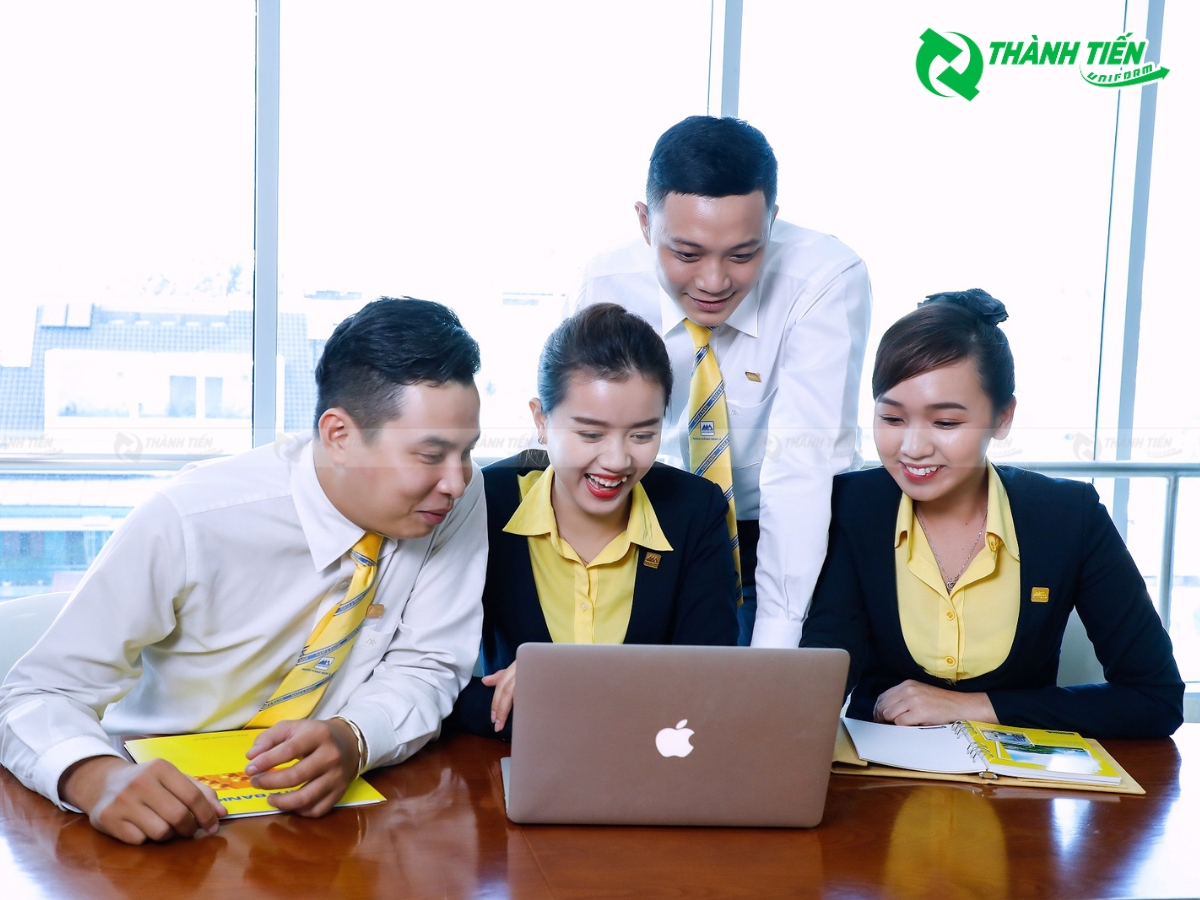Quy định về đồng phục của nhân viên ngân hàng Nam Á