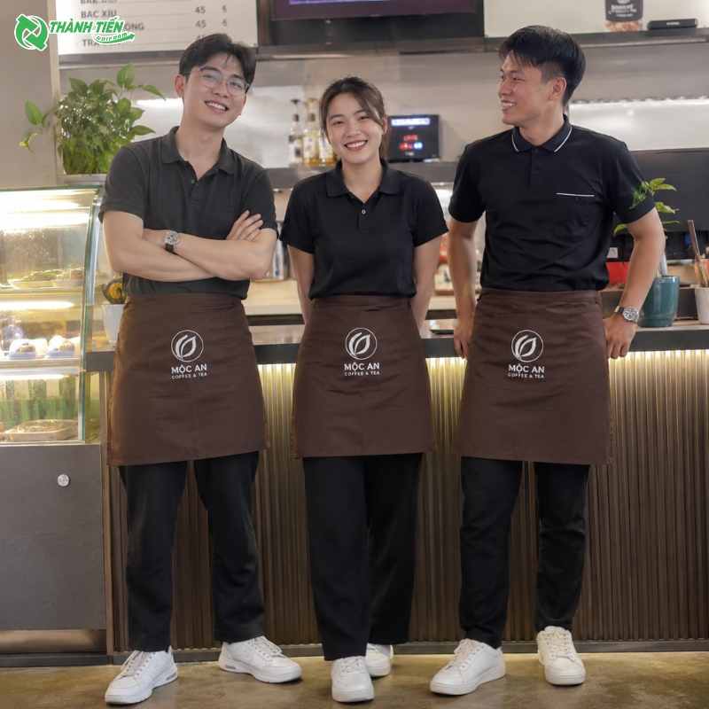 Tạp dề nhà hàng màu nâu lịch sự, phù hợp với nhiều mô hình kinh doanh F&B