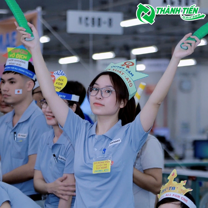 Mẫu áo đồng phục polo Yazaki cho công nhân tại nhà xưởng 