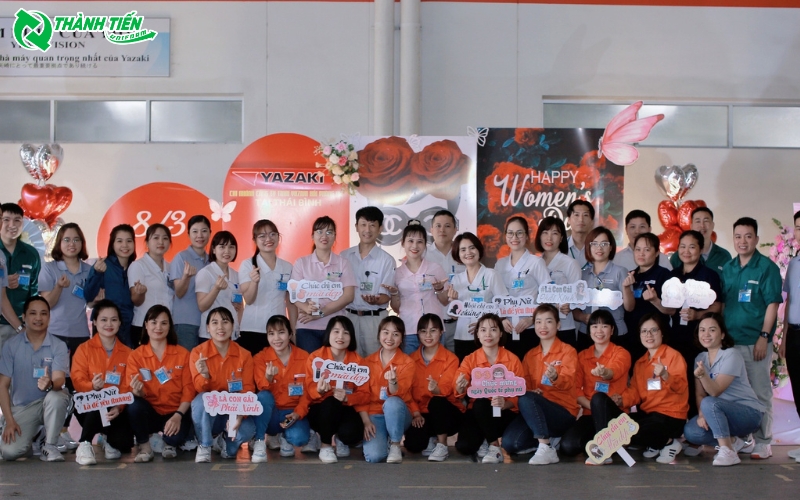 Áo đồng phục của công ty được đầu tư chỉn chun và chuyên nghiệp 