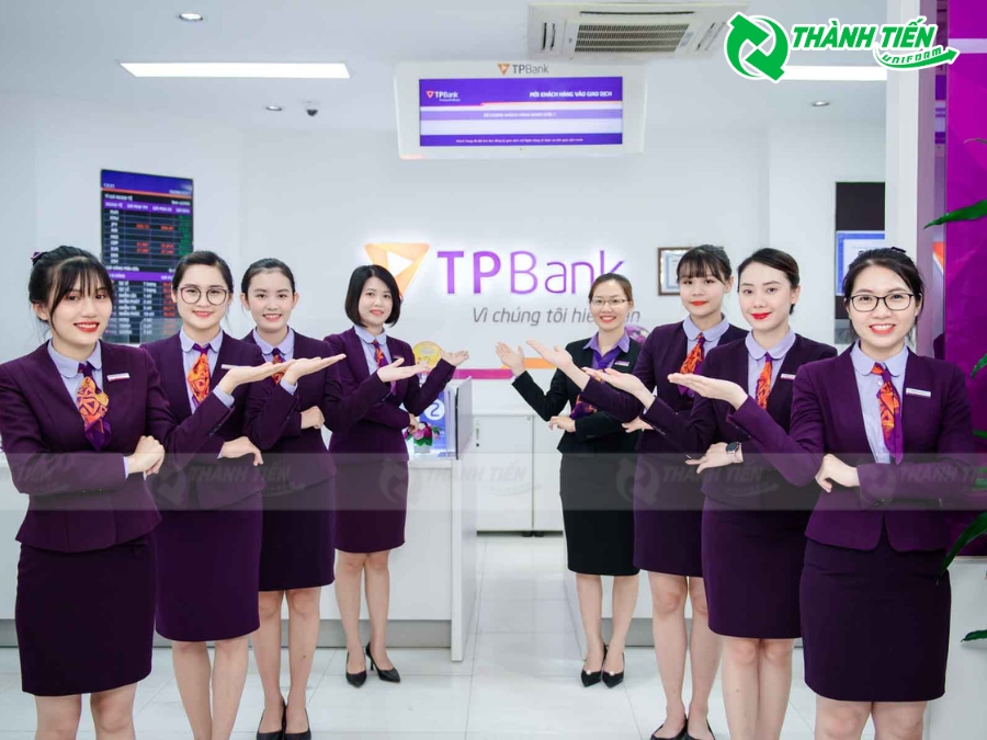 Nhân viên TPBank phải tuân thủ quy định về trang phục đồng phục khi tham gia công việc tại ngân hàng