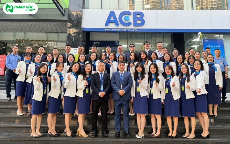 Ngân hàng ACB luôn hướng tới khách hàng và phát triển bền vững
