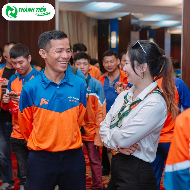 Áo thun đồng phục Ahamove cho nhân viên giao hàng có thiết kế dài tay