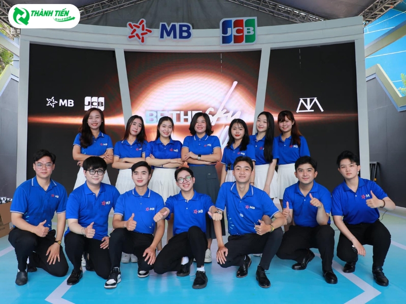 Mẫu áo đồng phục nhân viên ngân hàng