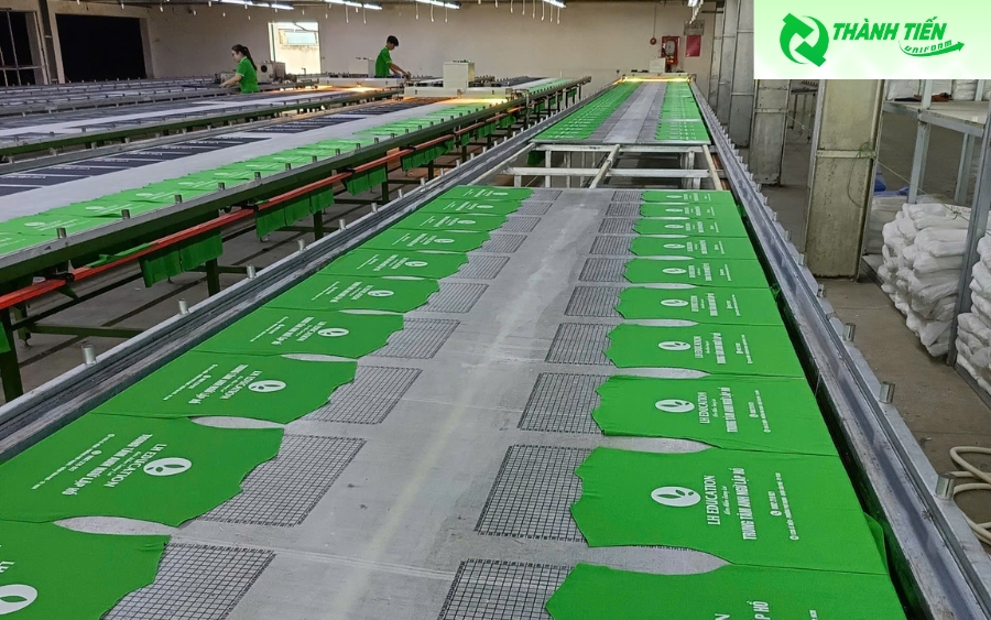 Kiểm tra mẫu và thông số kĩ trước khi sản xuất hàng loạt