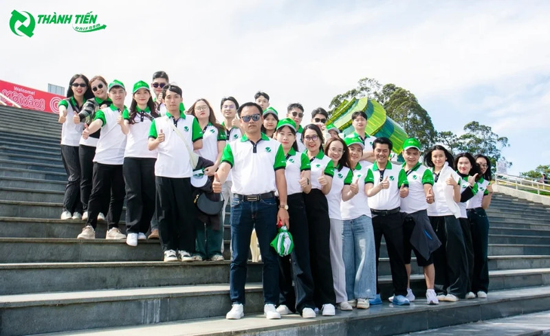 Hình ảnh team building tập đoàn Đất Việt