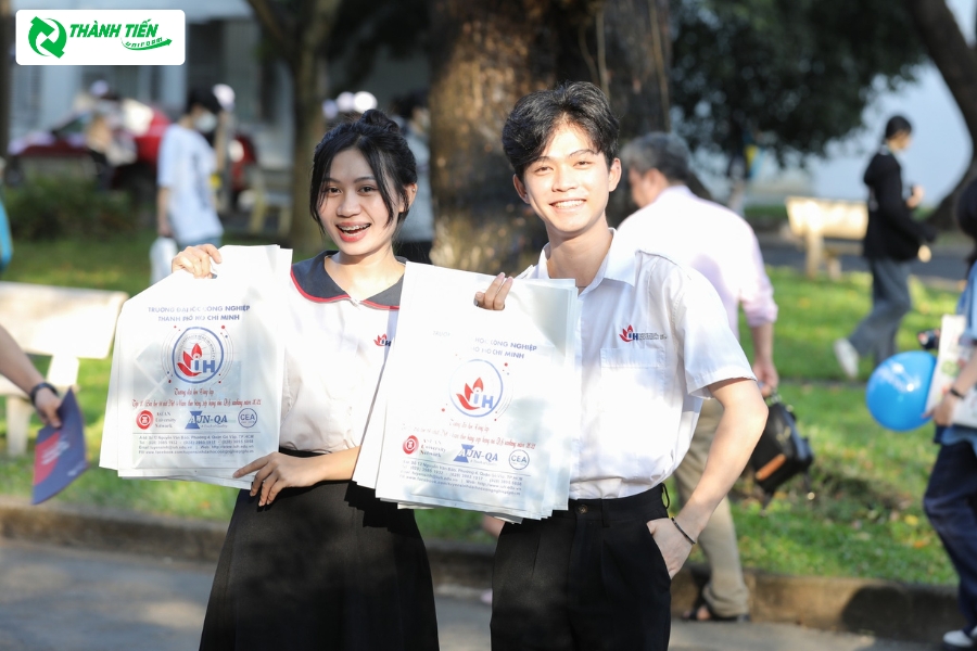 Đồng phục dành cho nam sinh của IUH