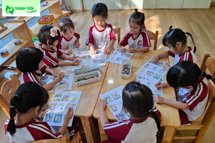dong phuc mam non 12