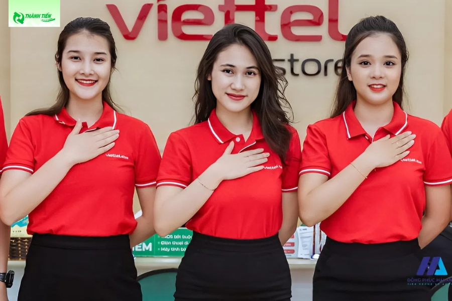 Mẫu áo đồng phục màu đỏ của doanh nghiệp viễn thông Viettel