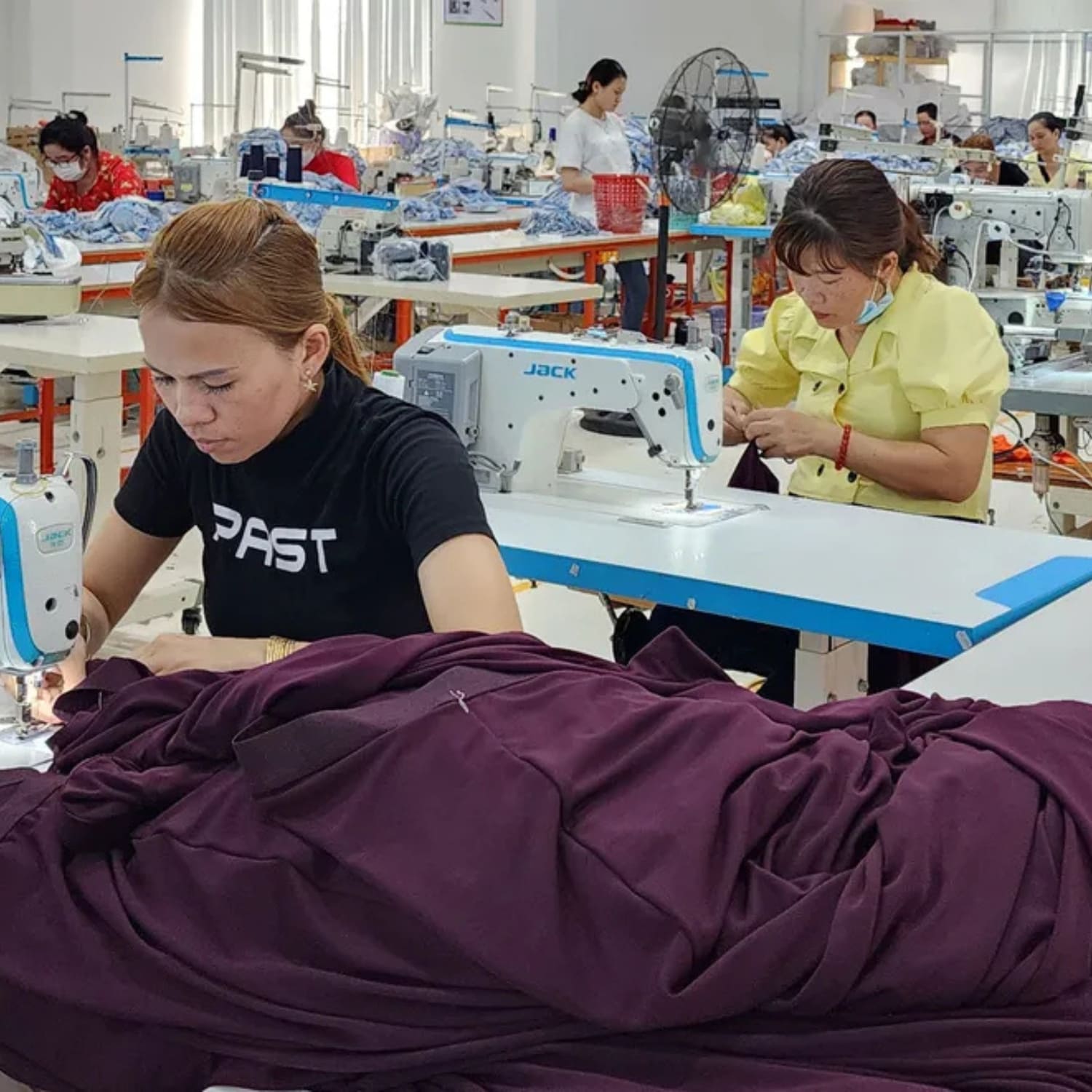 Xưởng Đồng Phục Thiên Vương