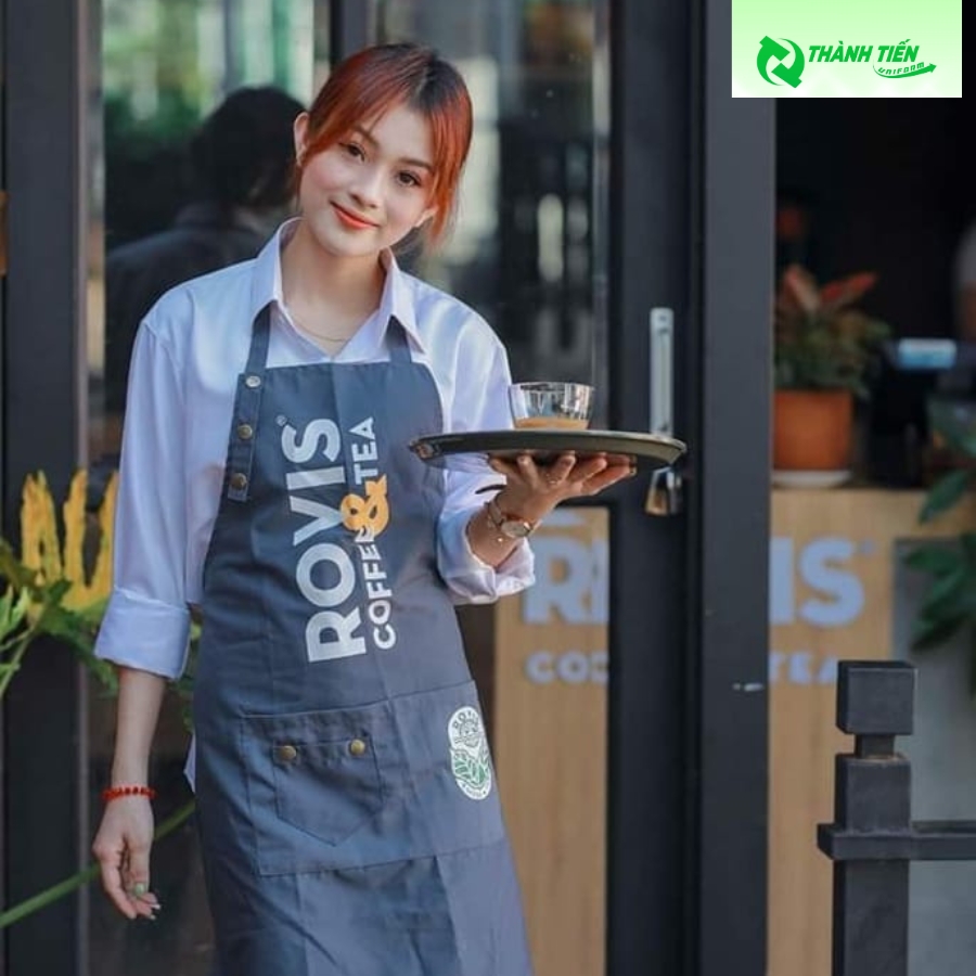 Mẫu tạp dề yếm phổ biến cho quán cofee 
