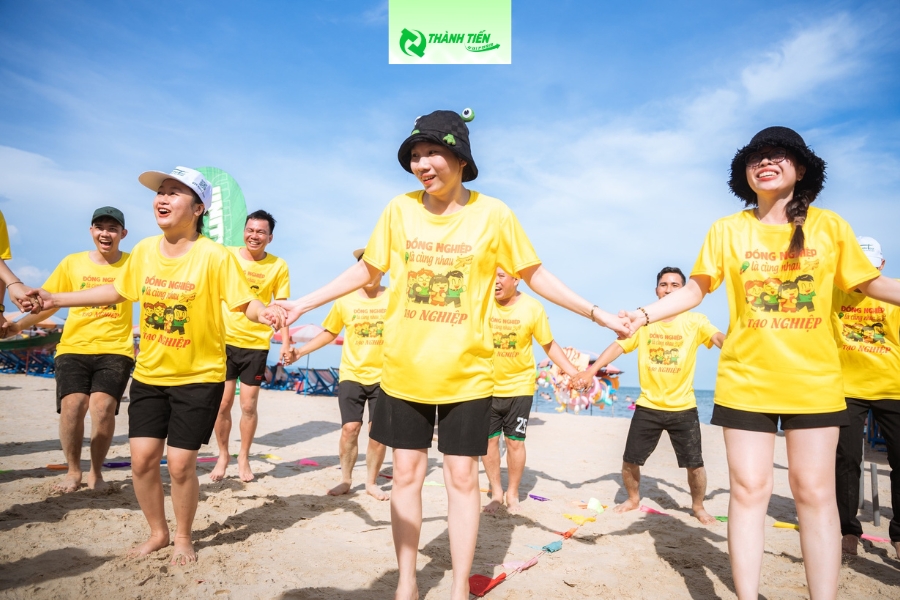 Áo đồng phục nhóm đi biển hot nhất 