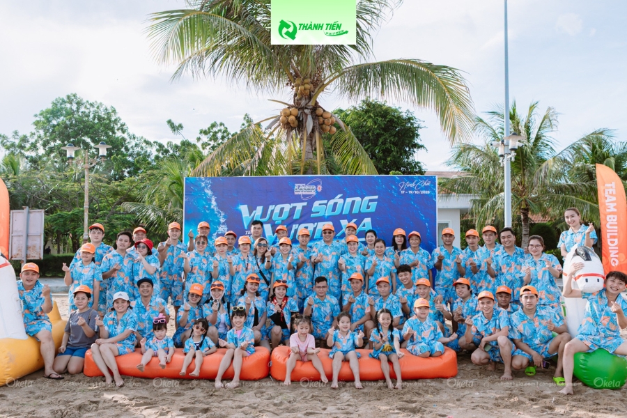 Set quần áp du lịch độc đáo và ấn tượng dành cho nhóm bạn, gia đình