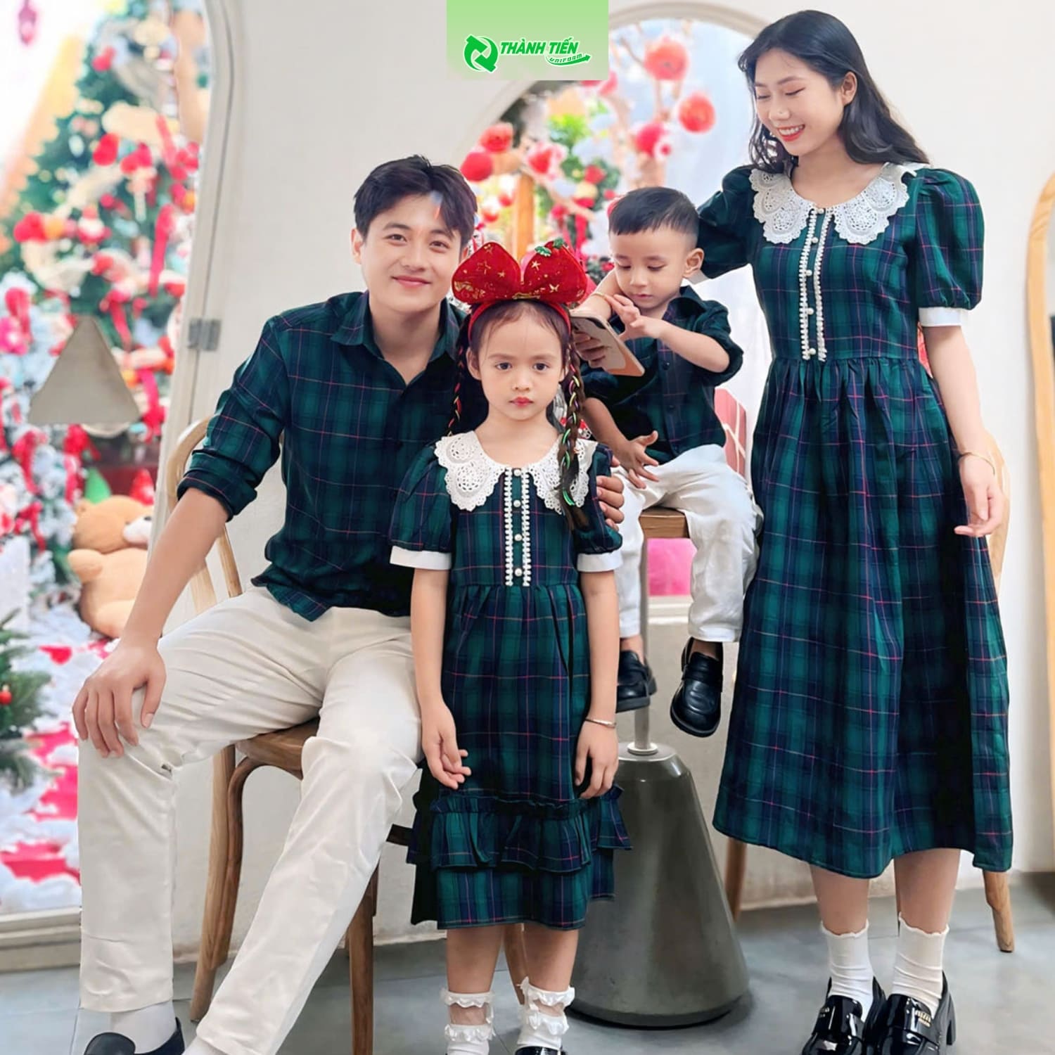 ao dong phuc gia dinh 17