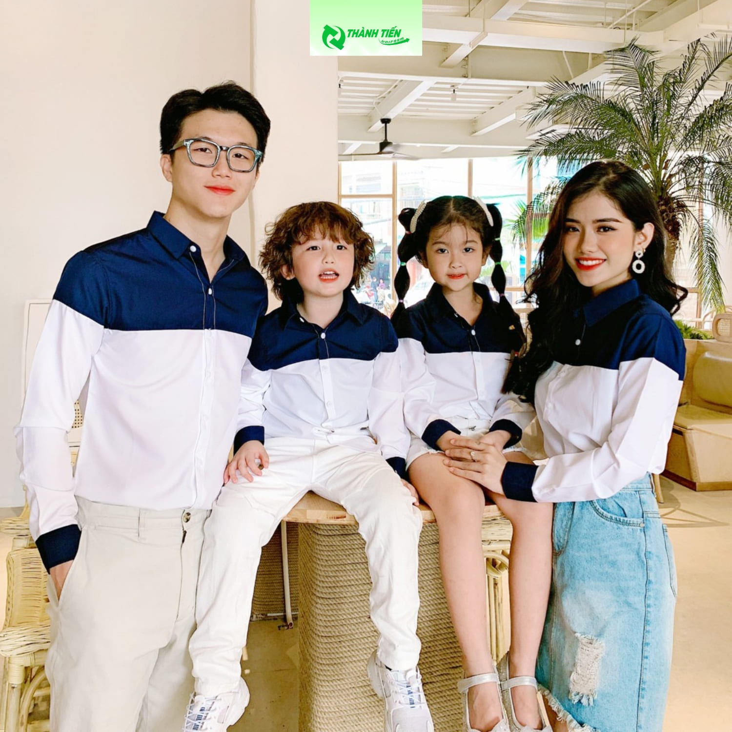 ao dong phuc gia dinh 19