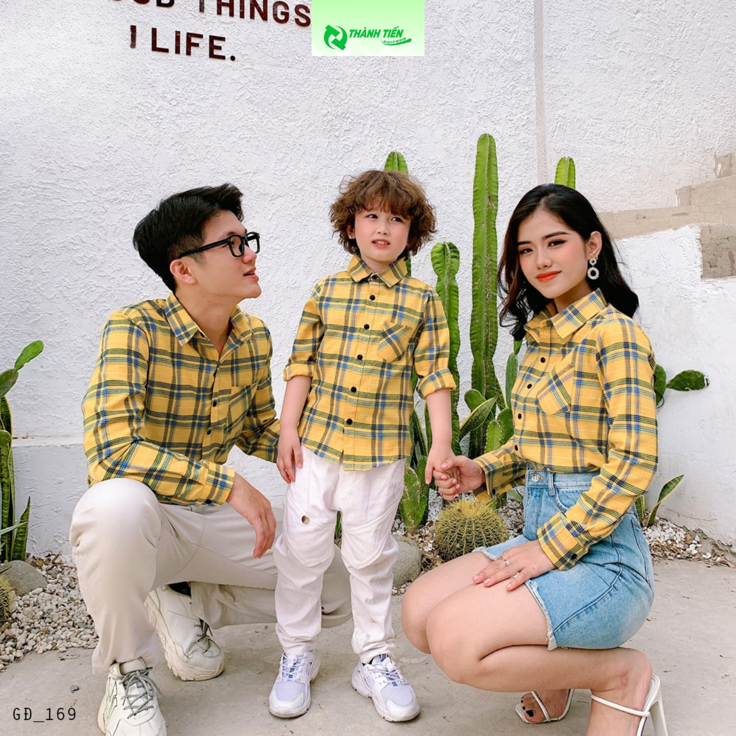 ao dong phuc gia dinh 21