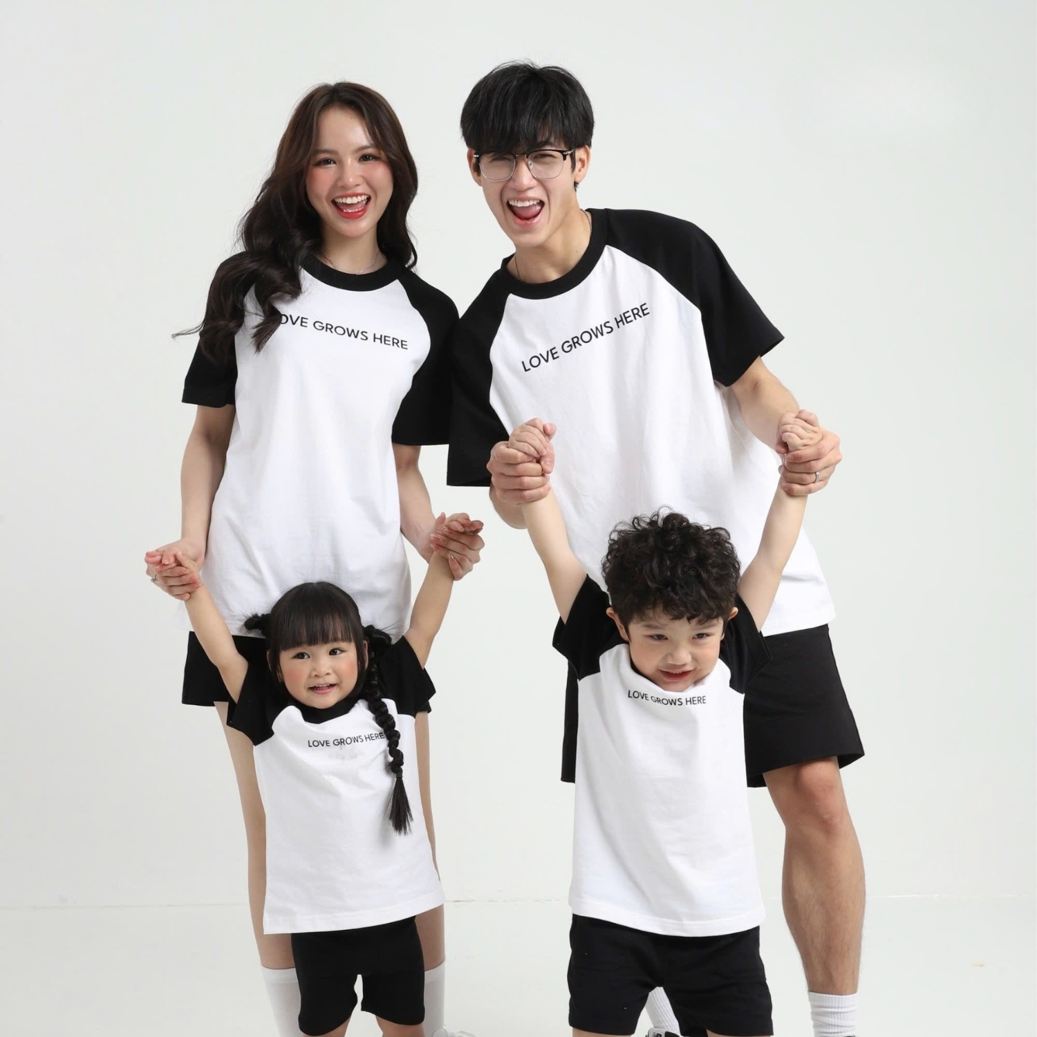 ao dong phuc gia dinh 36