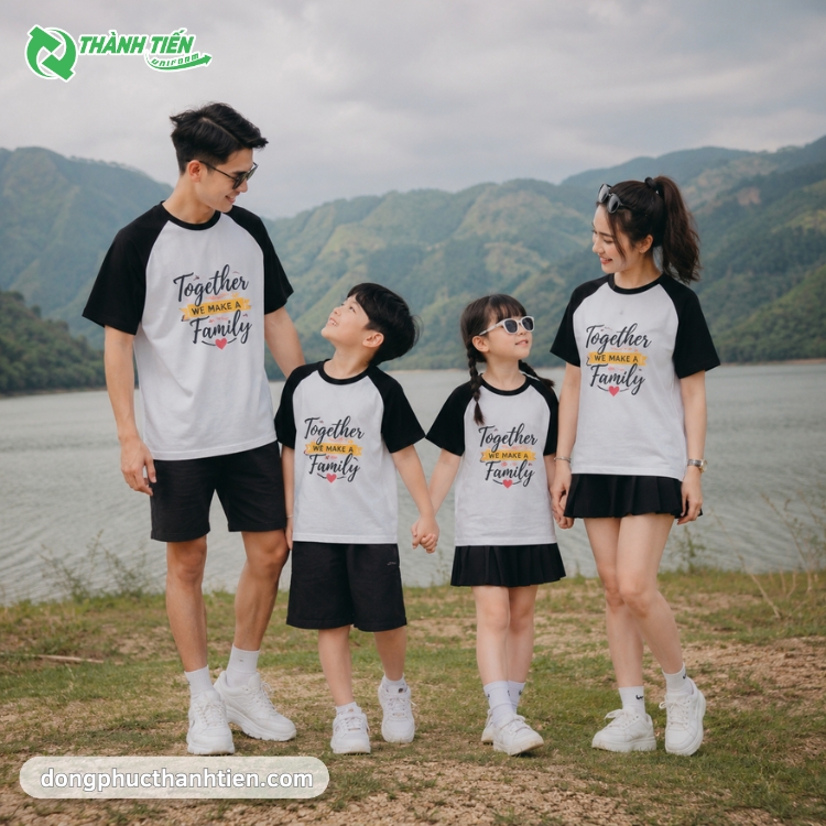 Áo đồng phục gia đình 4 người