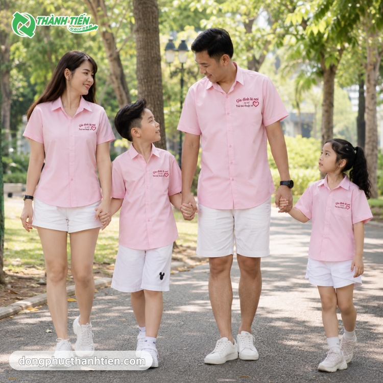 Đồng phục áo sơ mi gia đình màu hồng đẹp