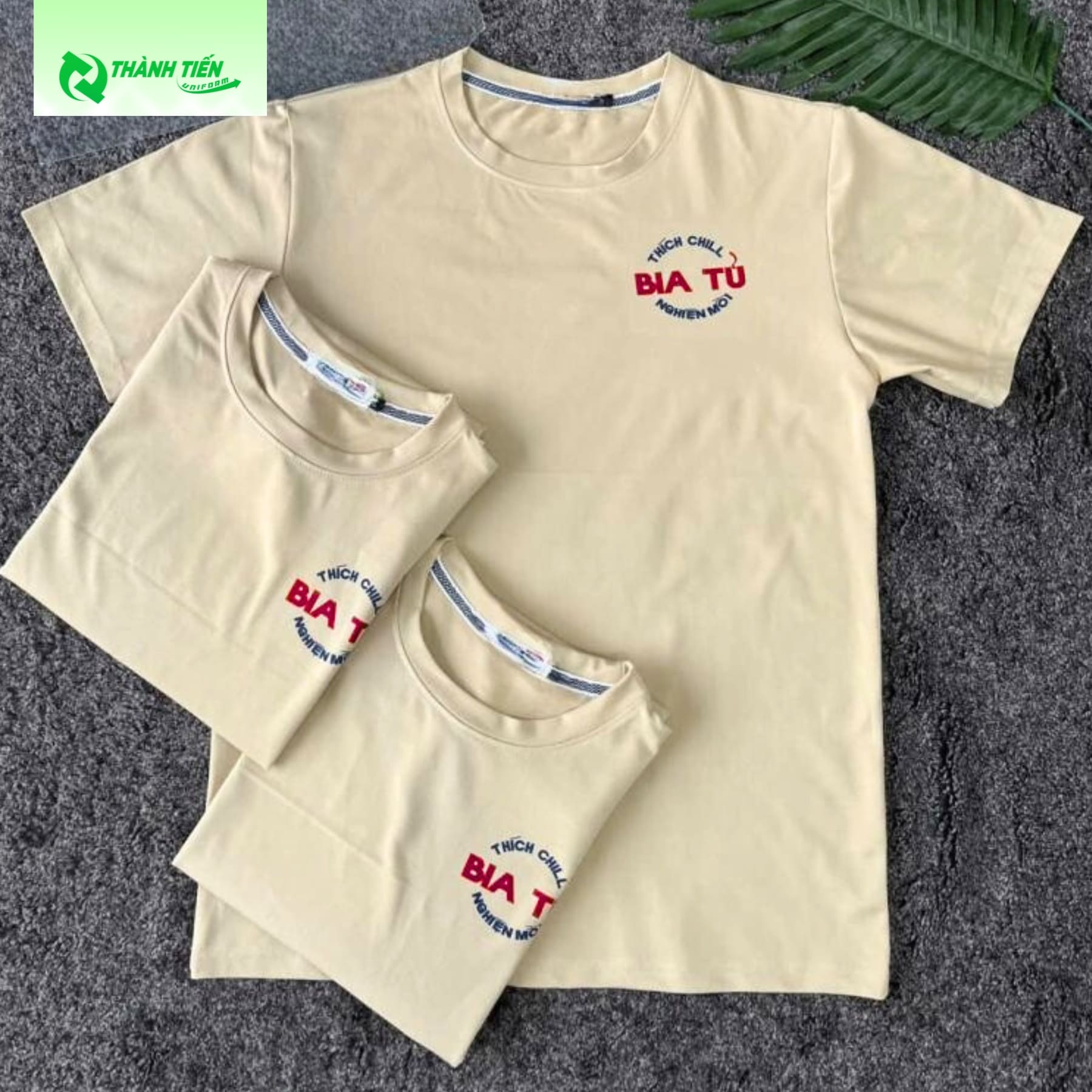 Áo phông cổ tròn nhân viên quán bia 