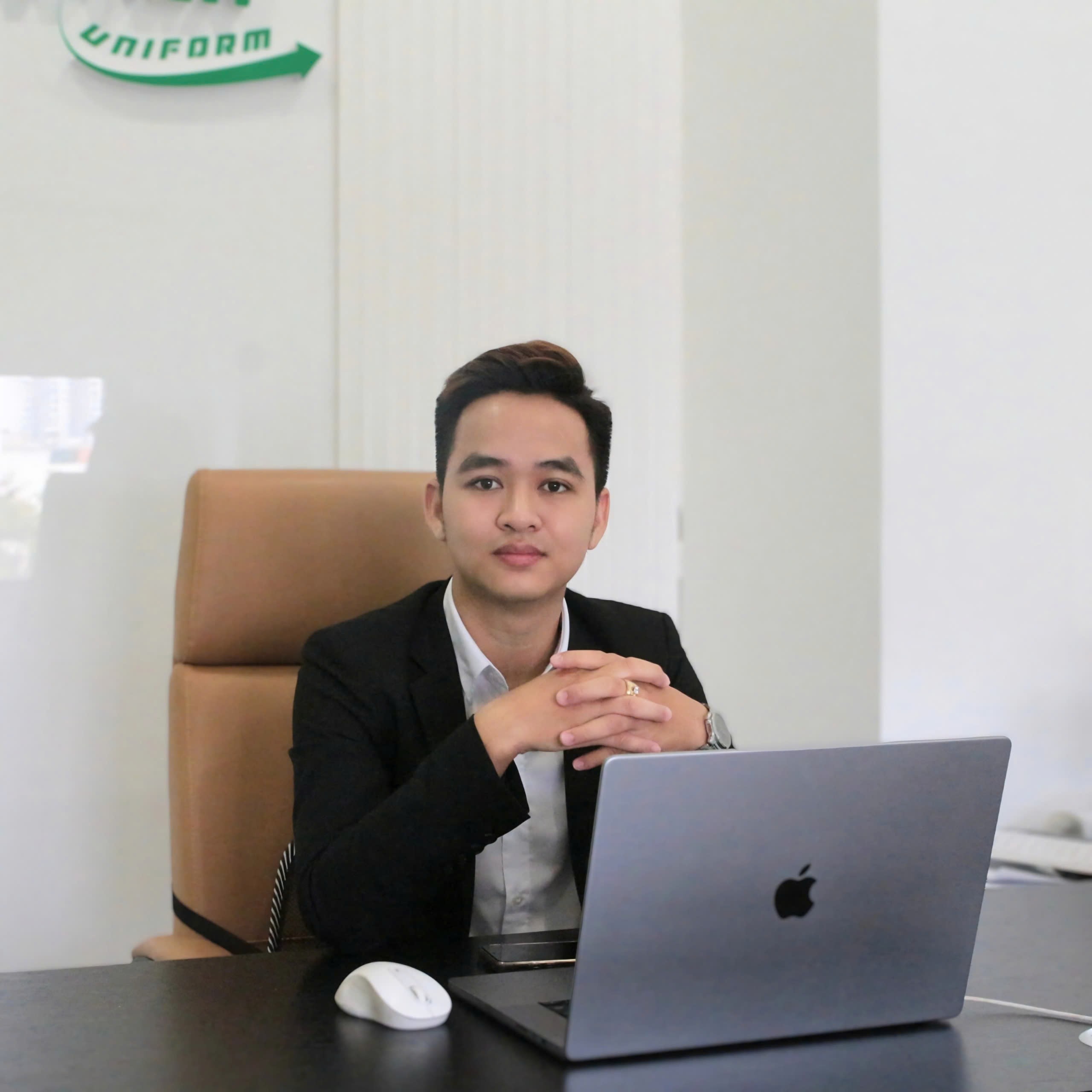 gen h z7094145075371 d5ecf0b24c50abbcdef89fb31215d9a8