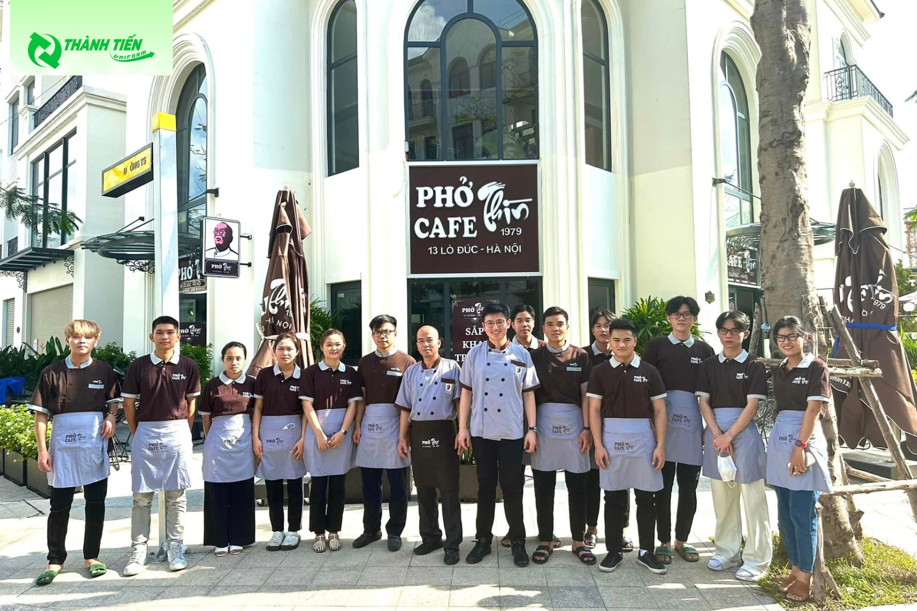 Đồng phục quán phở tạo nên chất lượng