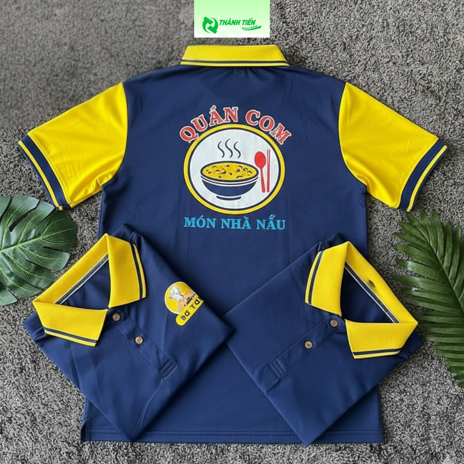 Áo nhân viên quán cơm gà đẹp