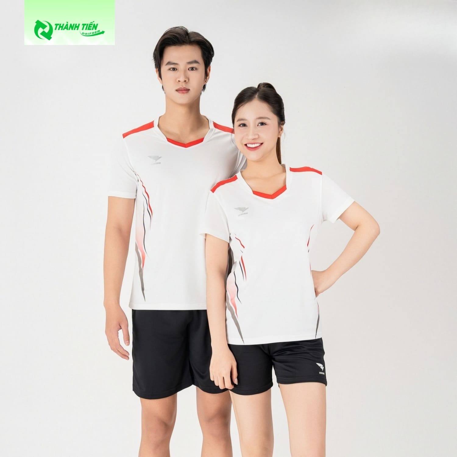 Mẫu áo thun thể thao tập yoga màu trắng Mẫu áo thun thể thao tập yoga màu trắng