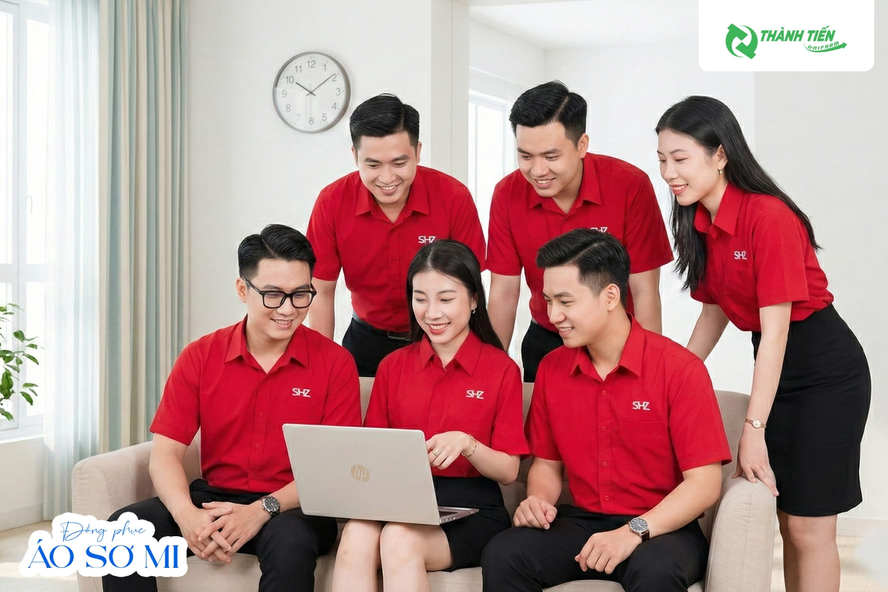 Đồng phục áo sơ mi nét đặc trưng trong môi trường công sở