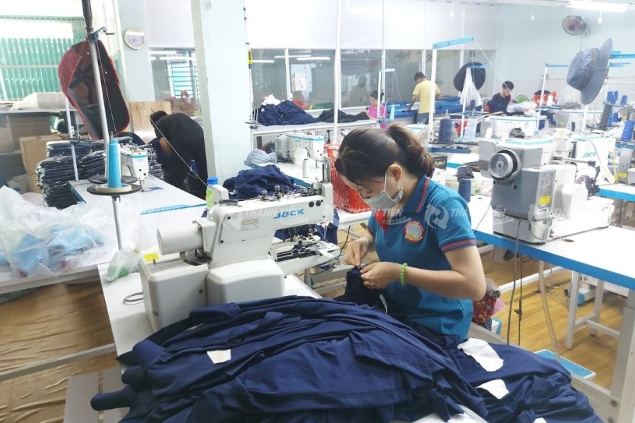 may dong phuc tan binh 2