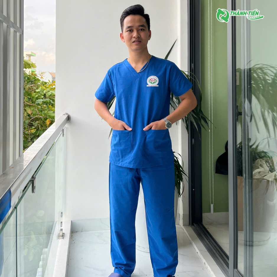 Đồng phục điều dưỡng, y tá