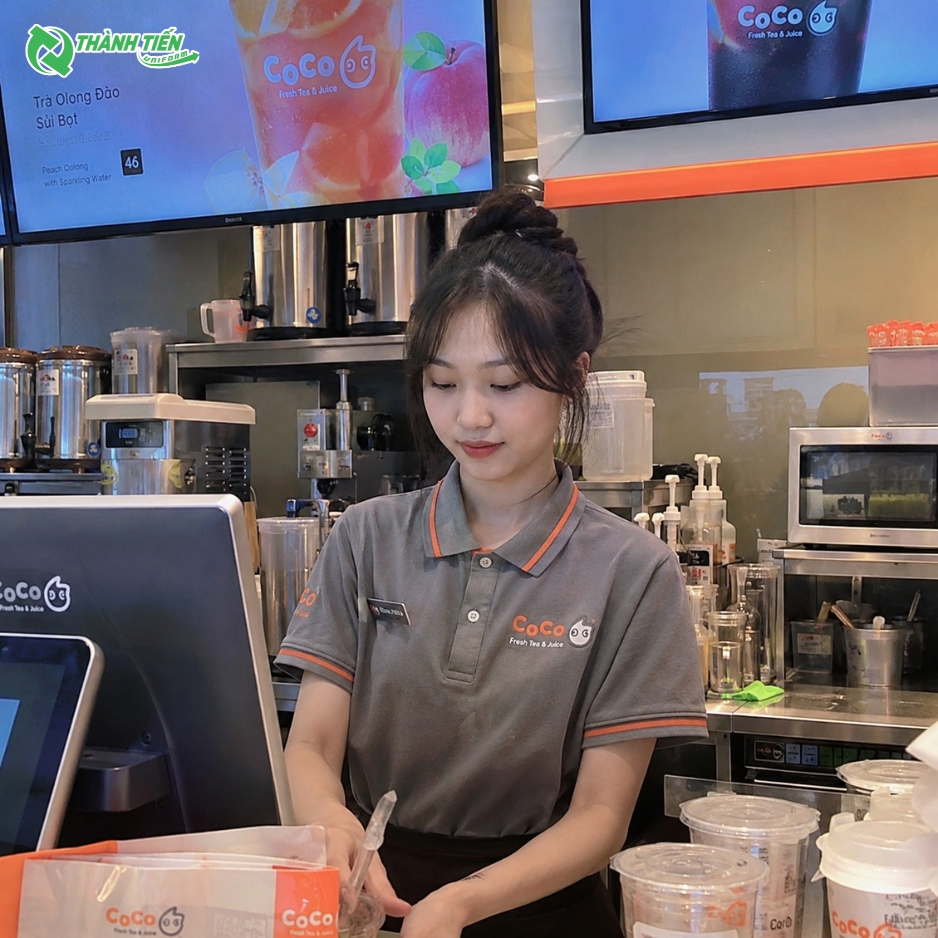 Đồng phục quán trà sữa Coco Fresh Tea & Juice