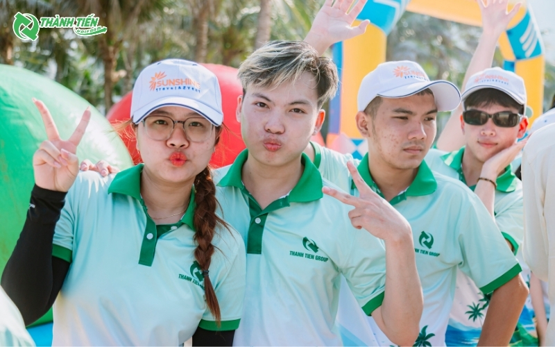 teambuilding thanh tien group 17